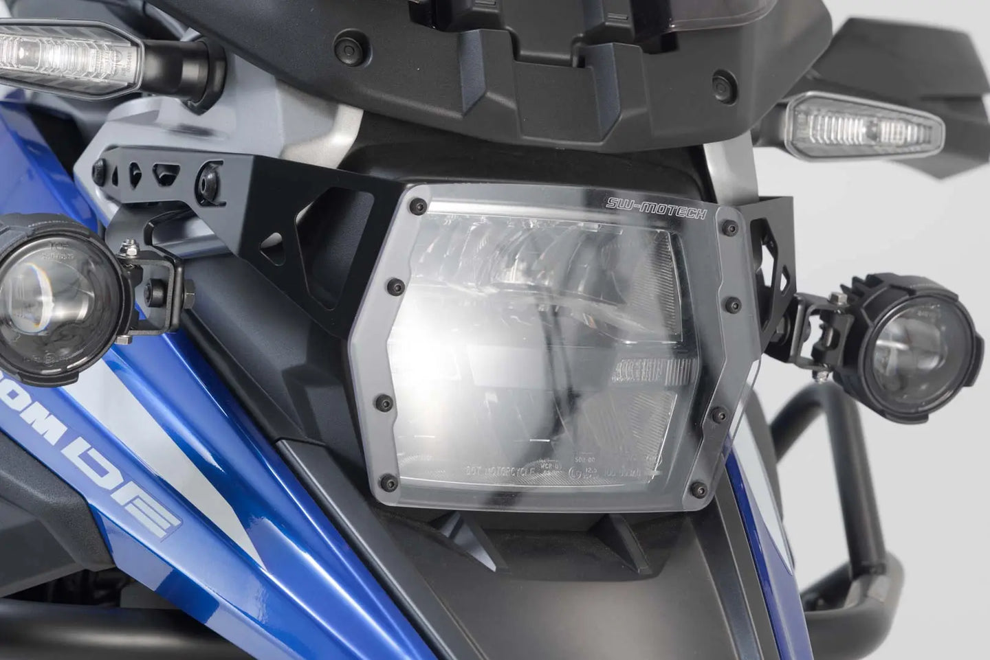 HEADLIGHT GUARD ΓΙΑ SUZUKI DL 1050 ABS / DL 1050 DE ABS / DL 1050 XT ABS '20–'25 | SW-MOTECH-LPS.05.936.10001/B