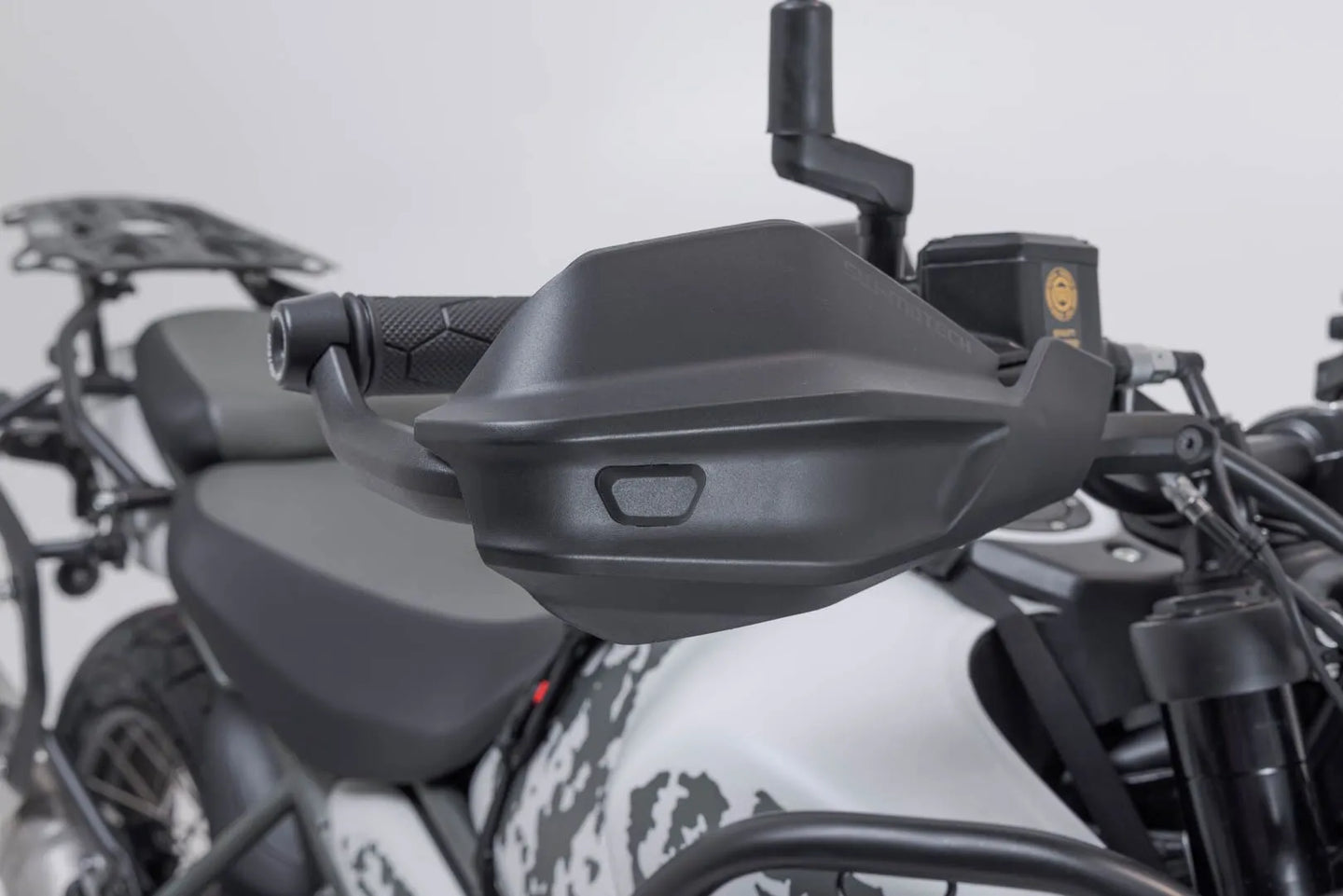 HANDGUARD KIT ADVENTURE ΓΙΑ ROYAL ENFIELD HIMALAYAN 450 ABS '24–'25 | SW-MOTECH-HDG.00.220.34800/B