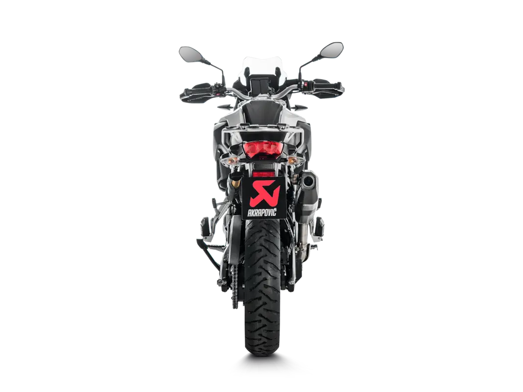 MUFFLER SLIP-ON TI/CF F750GS/850GS/ADV/F800GS ΓΙΑ BMW F 750 GS ABS / F 800 GS ABS / F 850 GS ABS '18–'26 | AKRAPOVIC-S-B9SO3-HFBFCTBL/1