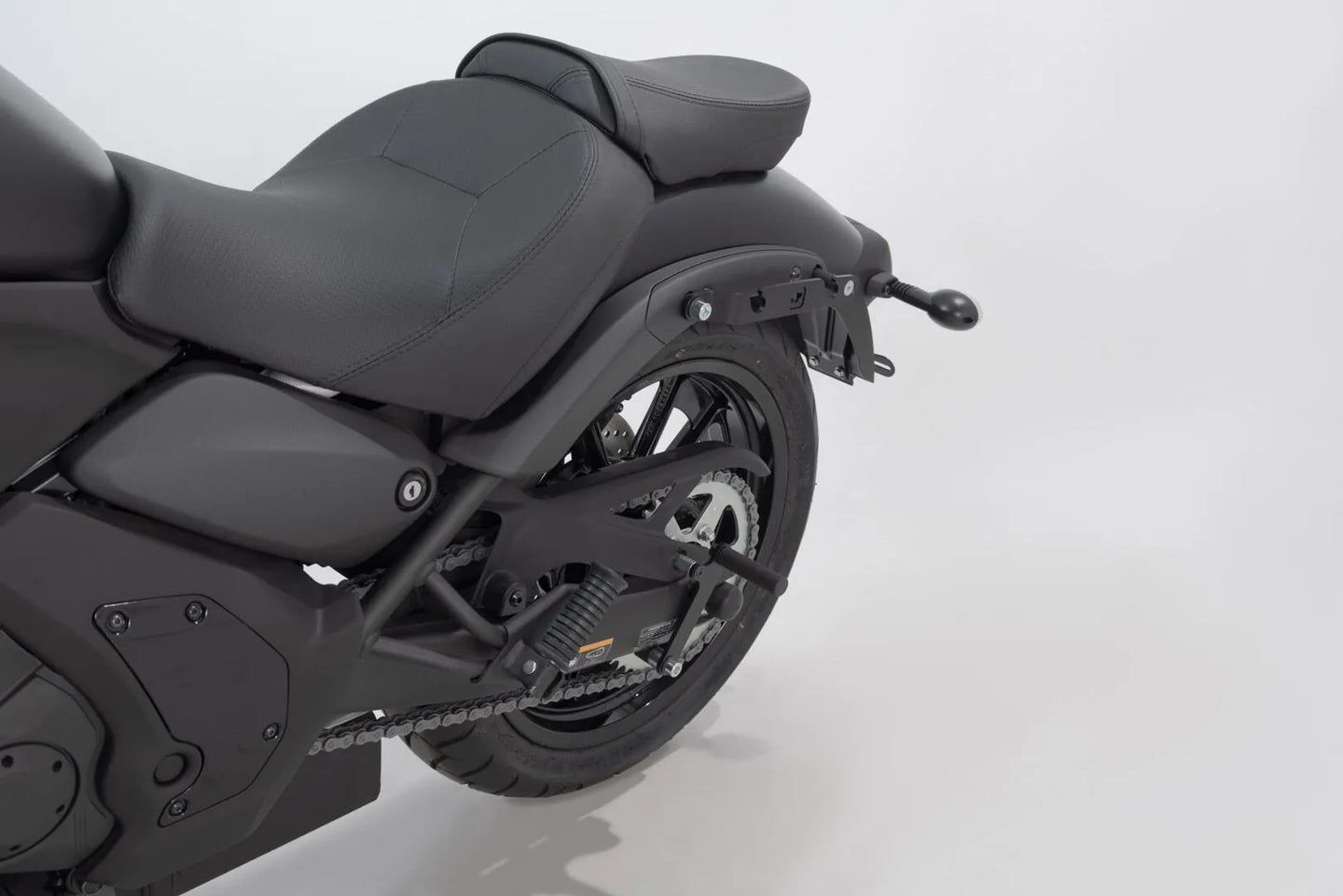 SLH SIDE CARRIER LH2 LEFT ΓΙΑ KAWASAKI EN 650 / EN 650 ABS '15–'24 | SW-MOTECH-HTA.08.682.10001