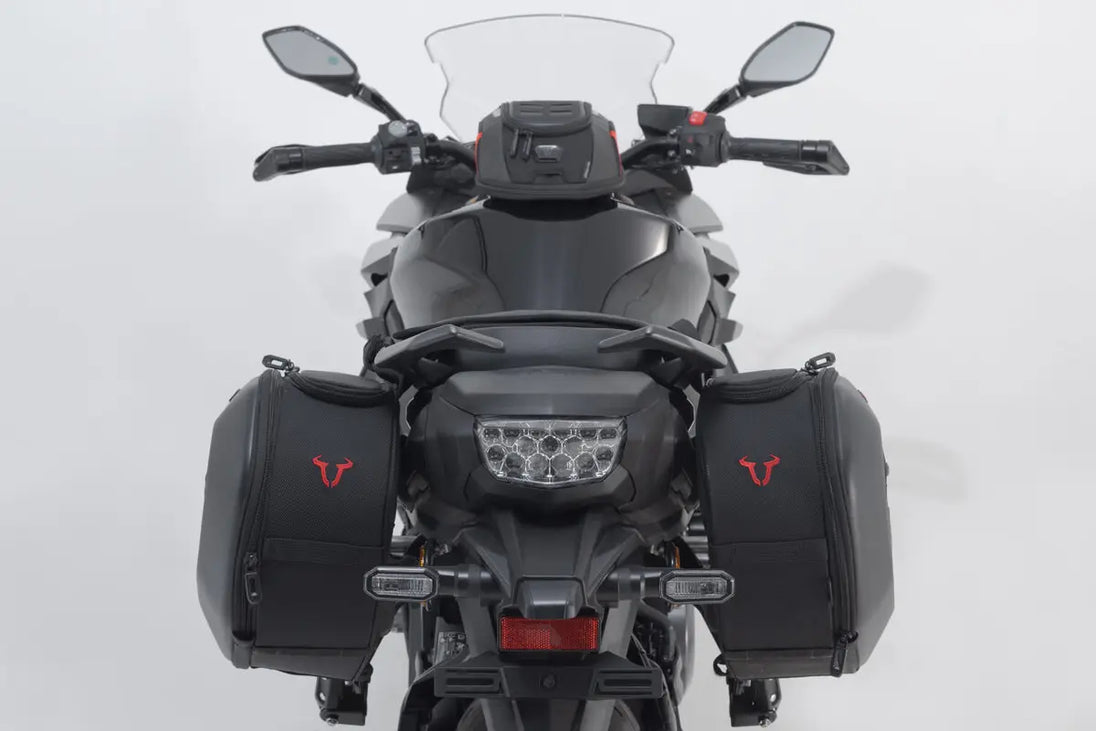 PRO BLAZE H SADDLEBAG SET ΓΙΑ SUZUKI GSX-S 1000 ABS '22–'24 | SW-MOTECH-BC.HTA.05.740.31000