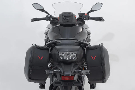 PRO BLAZE H SADDLEBAG SET ΓΙΑ SUZUKI GSX-S 1000 ABS '22–'24 | SW-MOTECH-BC.HTA.05.740.31000