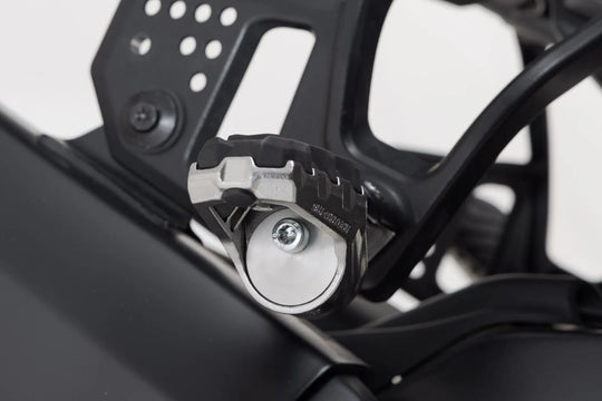 EVO PILLION FOOTREST KIT | SW-MOTECH-FRS.18.112.10100