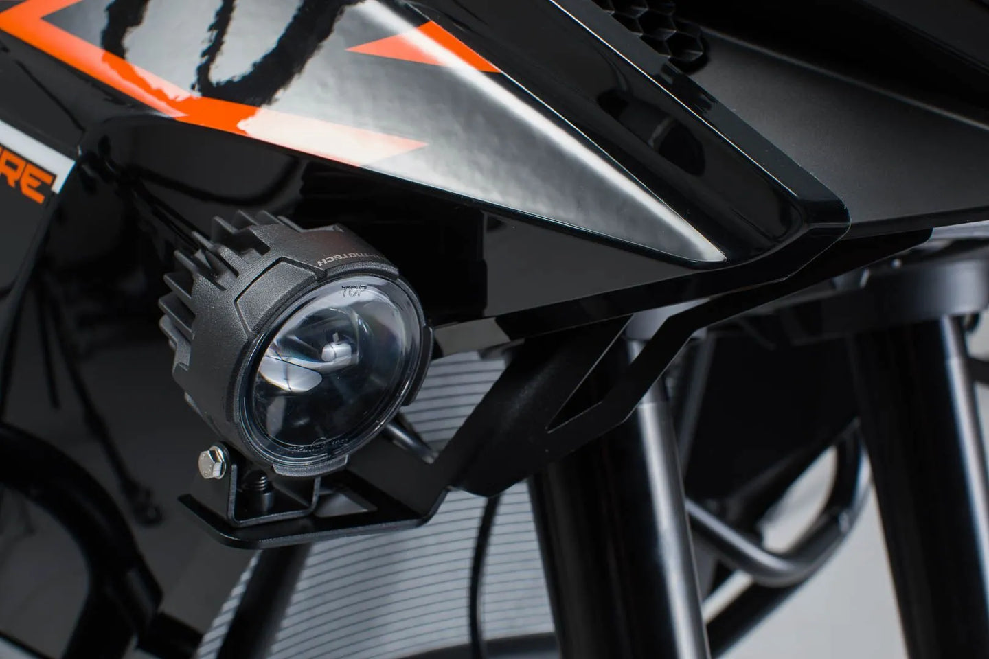 LIGHT MOUNTING KIT ΓΙΑ KTM ADVENTURE '13–'18 | SW-MOTECH-NSW.04.004.10201/B