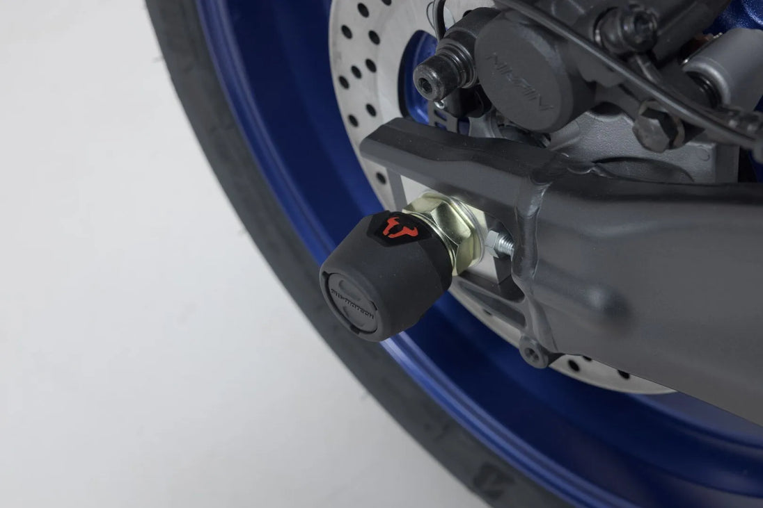REAR AXLE SLIDER SET ΓΙΑ YAMAHA MT-09 ABS / MT-09 GT ABS / MT-09 SP ABS '20–'22 | SW-MOTECH-STP.06.176.11200/B