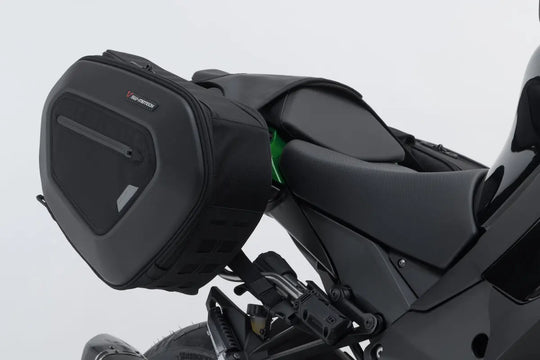 PRO BLAZE H SADDLEBAG SET ΓΙΑ KAWASAKI '11–'26 | SW-MOTECH-BC.HTA.08.740.30500