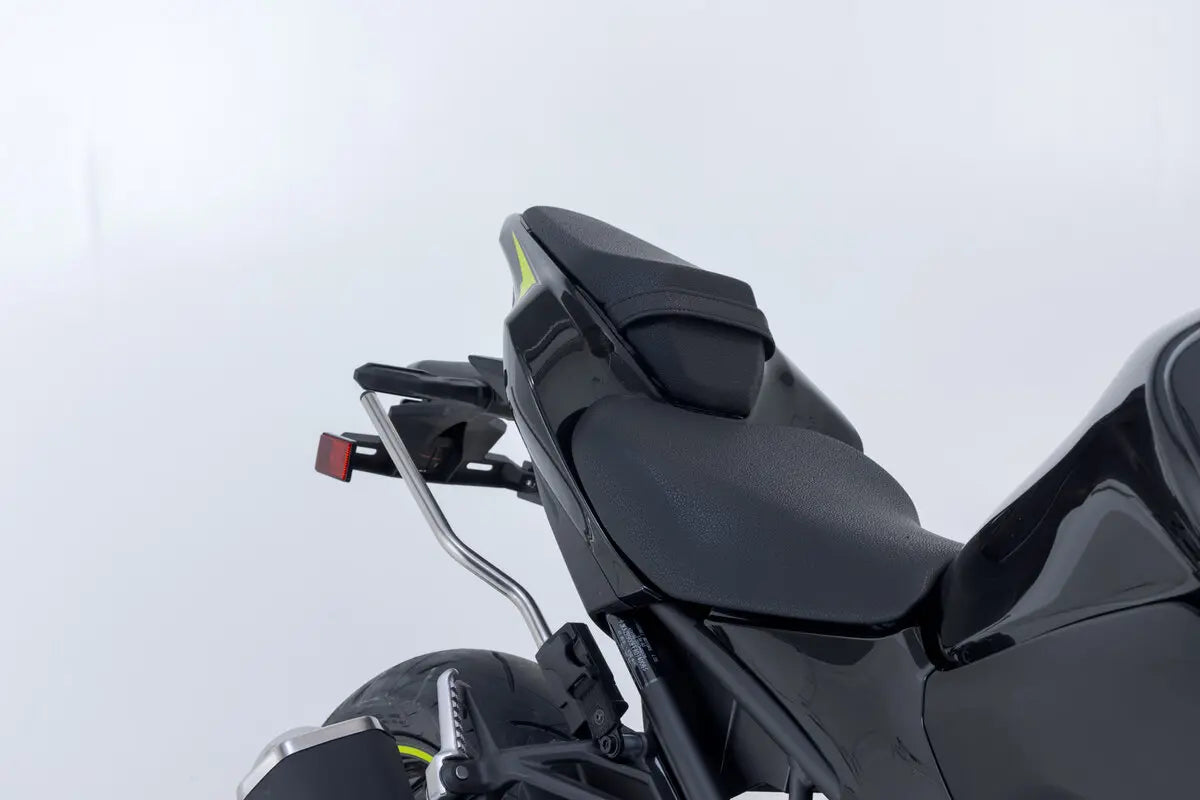PRO BLAZE H SADDLEBAG SET ΓΙΑ KAWASAKI Z 900 / Z 900 ABS '17–'24 | SW-MOTECH-BC.HTA.08.740.36500