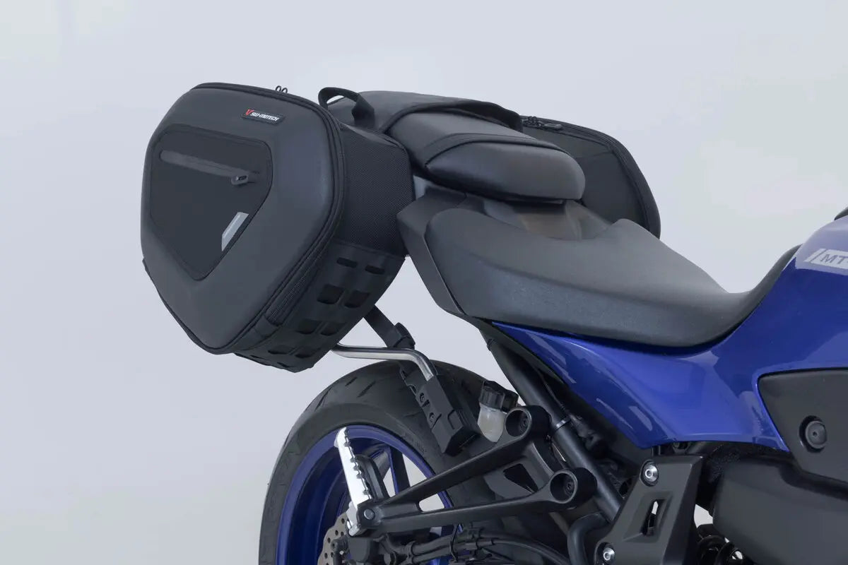 PRO BLAZE H SADDLEBAG SET ΓΙΑ YAMAHA MT-07 ABS '20–'24 | SW-MOTECH-BC.HTA.06.740.36900