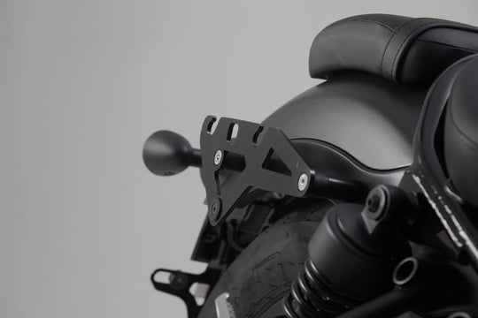 SLH SIDE CARRIER R ΓΙΑ HONDA CMX 500 / CMX 500 ABS / CMX 500 S ABS '17–'24 | SW-MOTECH-HTA.01.682.11000