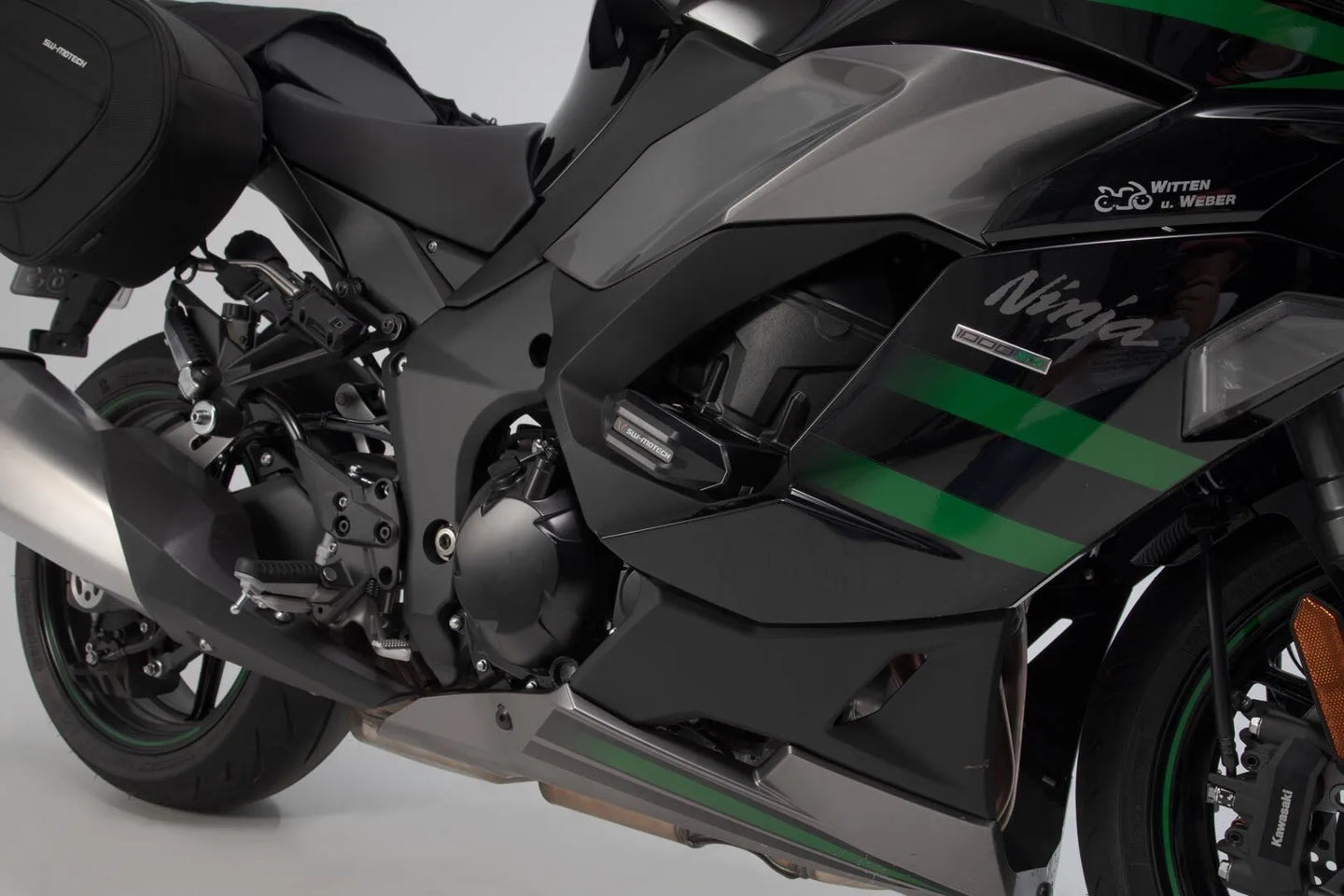 SLIDER SET ΓΙΑ KAWASAKI Ninja 1000 SX ABS / Z 1000 SX ABS '19–'23 | SW-MOTECH-STP.08.590.11601/B