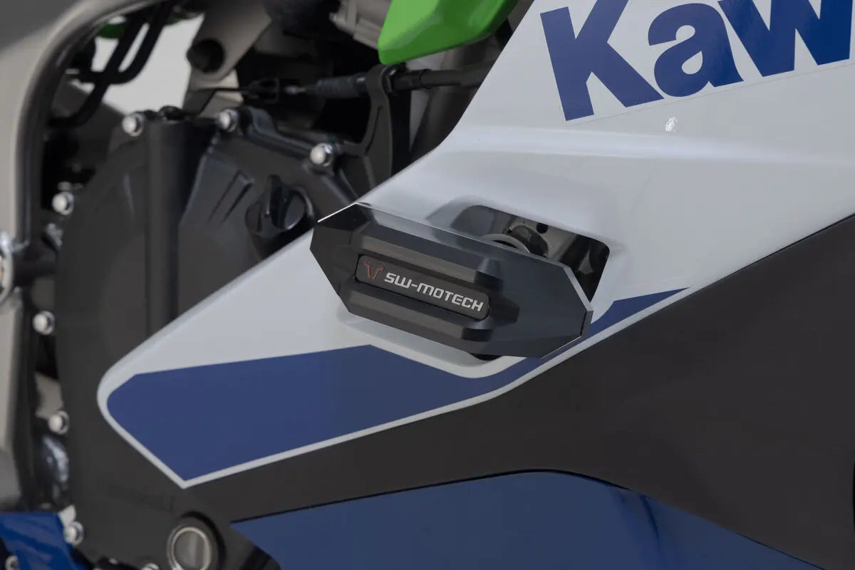 FRAME SLIDER SET ΓΙΑ KAWASAKI ZX-4 RR 400 ABS '23–'26 | SW-MOTECH-STP.08.590.11800/B