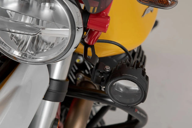 LIGHT MOUNTS V85 TT ΓΙΑ MOTO GUZZI V85 850 TT '18–'24 | SW-MOTECH-NSW.17.925.10000/B