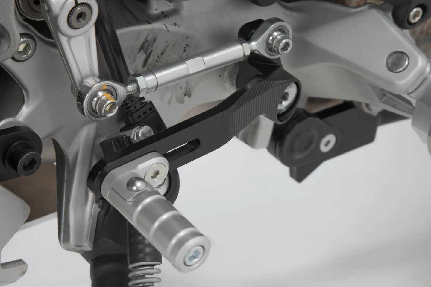 GEAR LEVER ΓΙΑ DUCATI MULTISTRADA V4 1200 ABS / MULTISTRADA V4 1200 S ABS '21–'24 | SW-MOTECH-FSC.22.822.10001