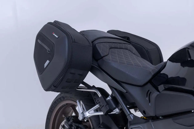 PRO BLAZE H SADDLEBAG SET ΓΙΑ HONDA CB '19–'26 | SW-MOTECH-BC.HTA.01.740.36500