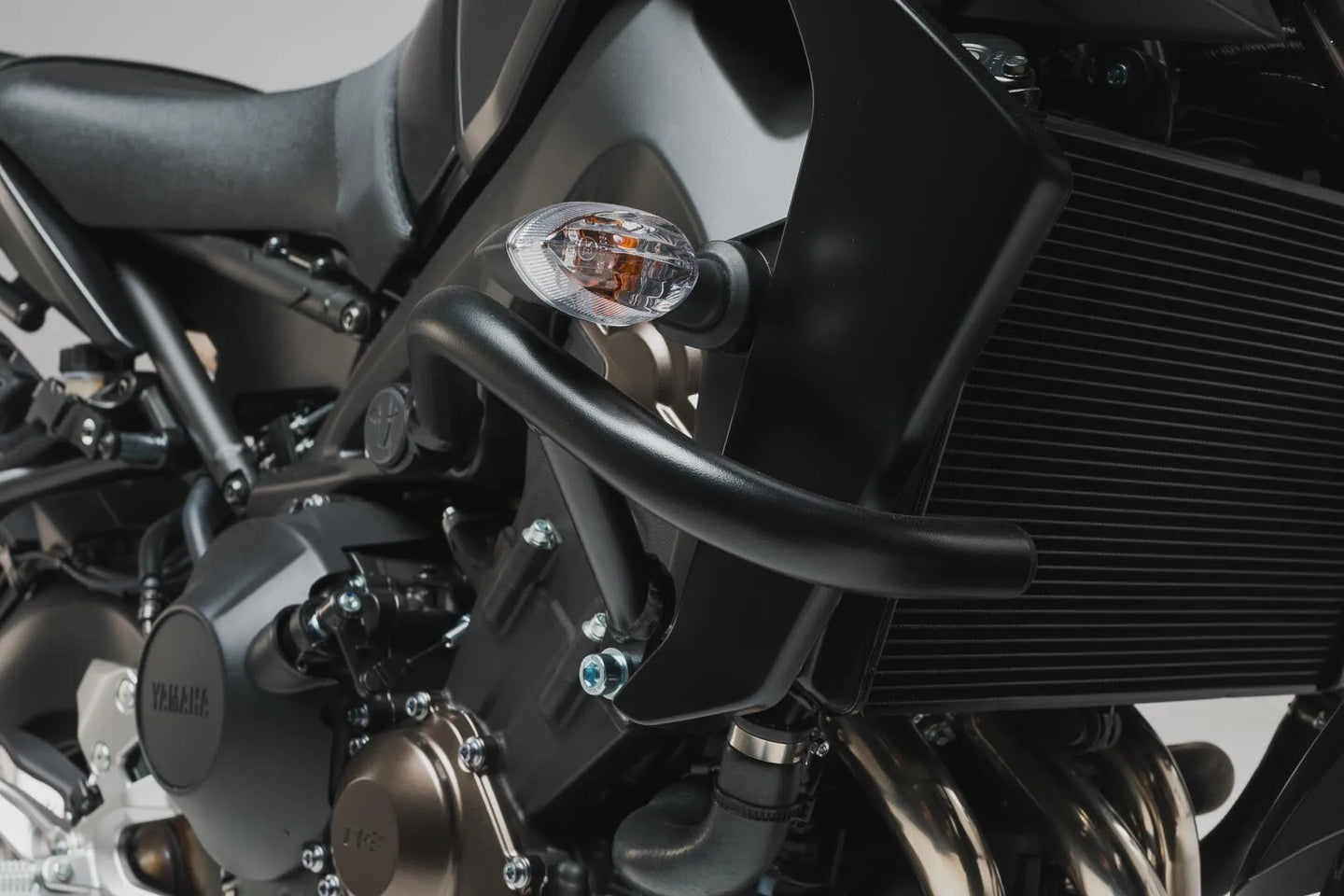 CRASH BAR ΓΙΑ YAMAHA MT-09 / MT-09 ABS / MT-09 SP ABS '16–'22 | SW-MOTECH-SBL.06.861.10000/B