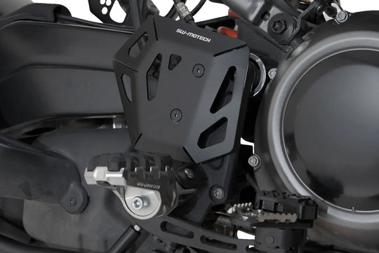 BRAKE CYLINDER GUARD ΓΙΑ Harley Davidson RA 1250 ABS / RA 1250 S ABS / RA 1250 SE ABS '21–'24 | SW-MOTECH-BPS.18.911.10000/B