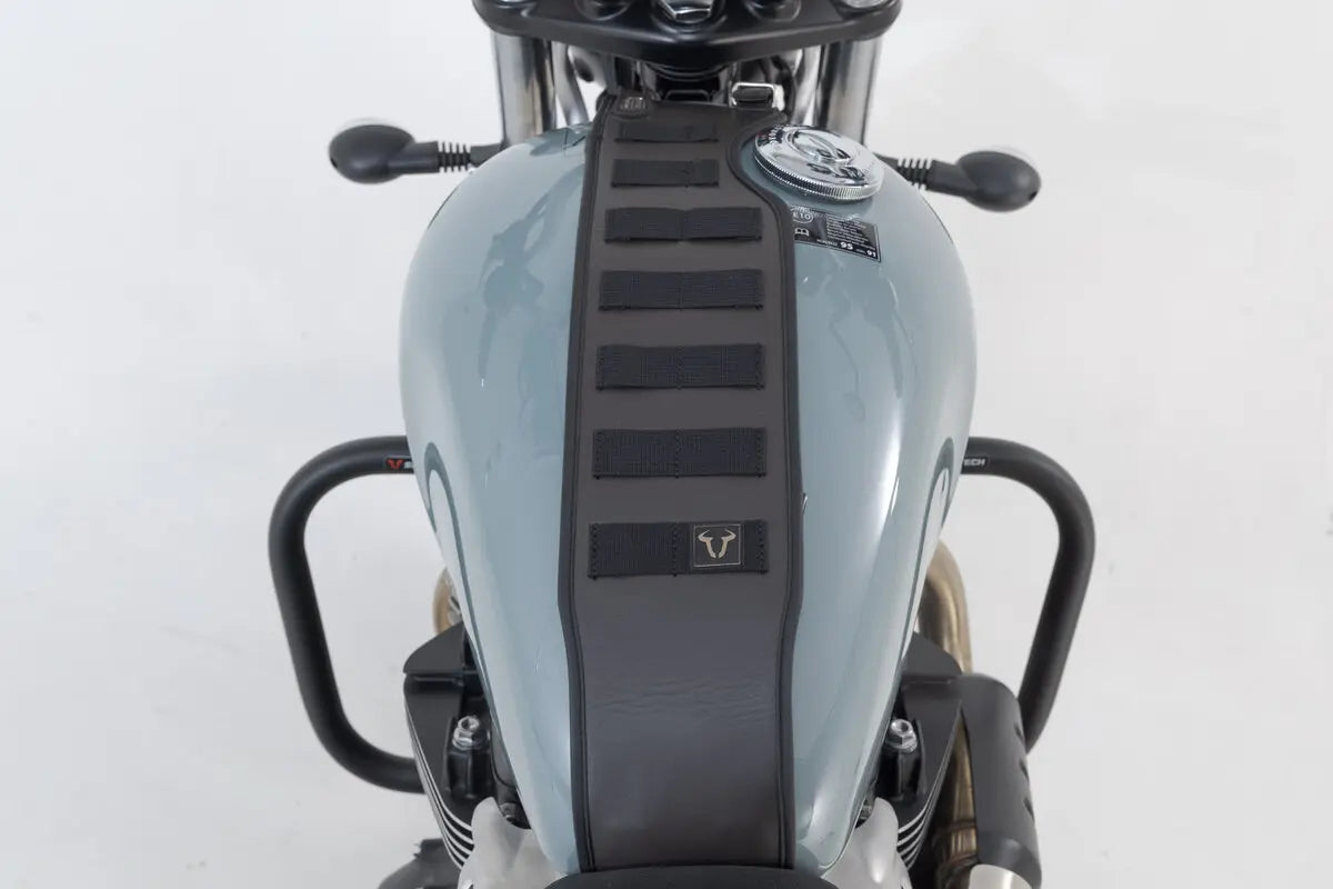 TANK STRAP LEGEND SLA ΓΙΑ TRIUMPH '16–'26 | SW-MOTECH-BC.TRS.11.667.10000