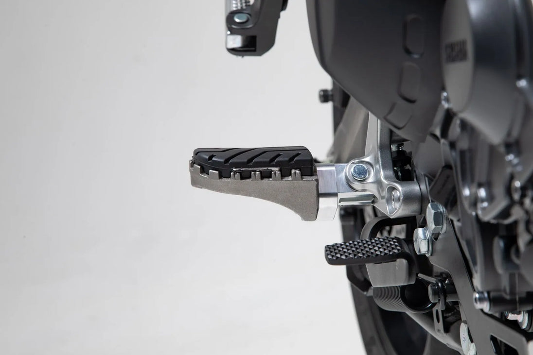 ION FOOTREST KIT ΓΙΑ YAMAHA MT-09 ABS / MT-09 GT ABS '21–'22 | SW-MOTECH-FRS.06.011.10300/S