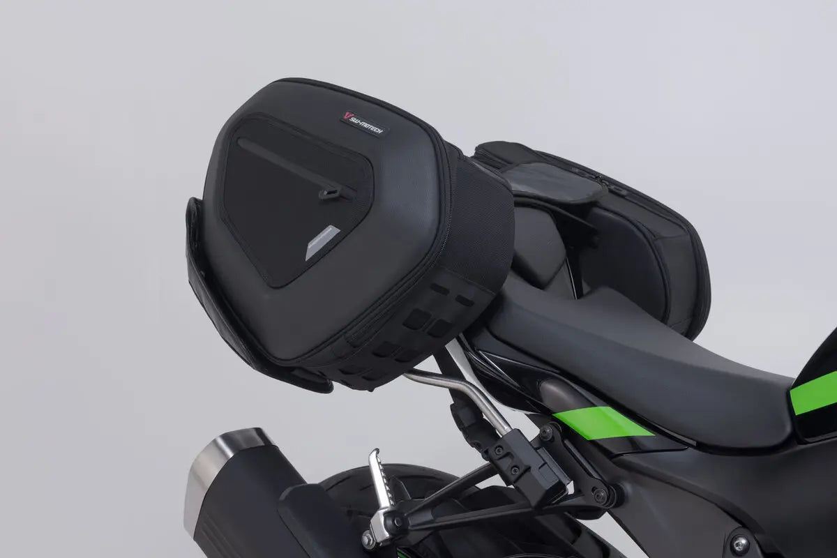 PRO BLAZE H SADDLEBAG SET ΓΙΑ KAWASAKI ZX-4 RR 400 ABS / ZX-6 R 636 ABS '23–'26 | SW-MOTECH-BC.HTA.08.740.37000