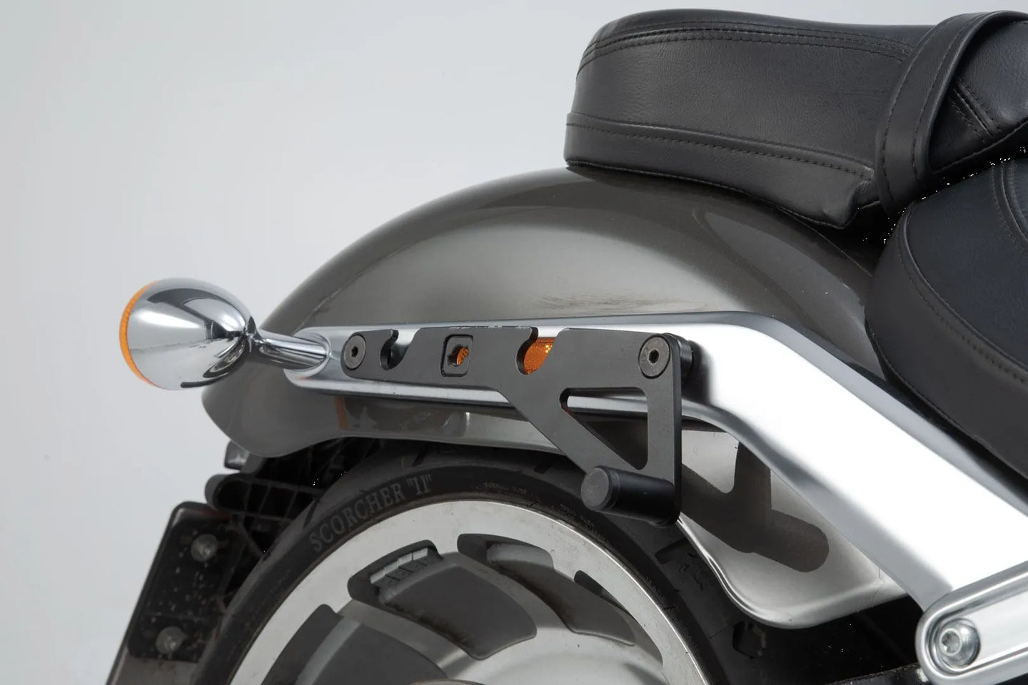 SLH SIDE CARRIER R ΓΙΑ Harley Davidson '17–'24 | SW-MOTECH-HTA.18.682.10600