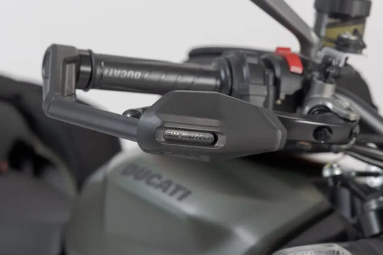 Lever Guards with Wind Protection-LVG.22.999.11002/B