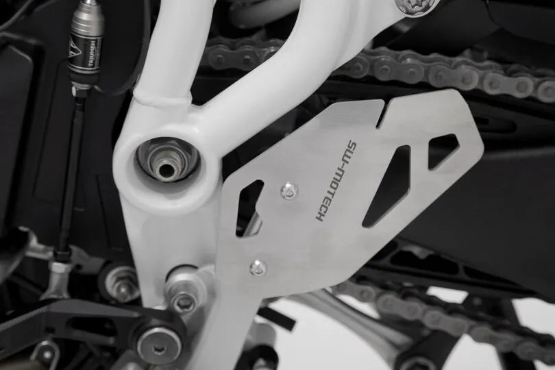 HEEL GUARD LEFT ΓΙΑ TRIUMPH TIGER 900 ABS / TIGER 900 GT ABS '20–'23 | SW-MOTECH-SCT.11.953.10100/B