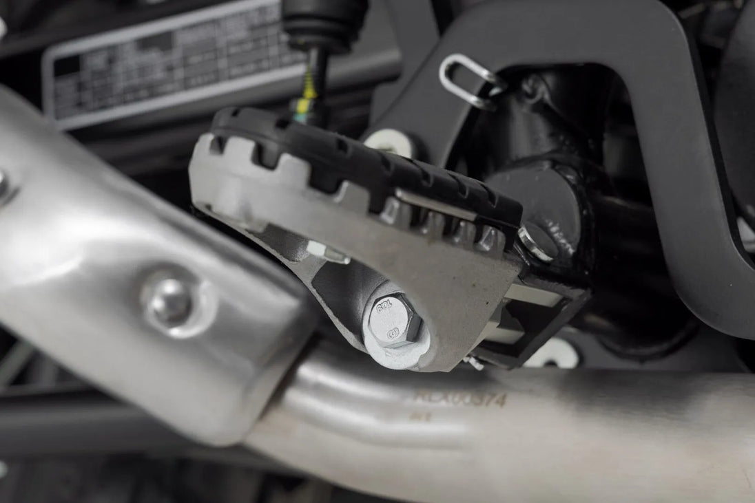 ION FOOTREST KIT | SW-MOTECH-FRS.07.011.10602/S