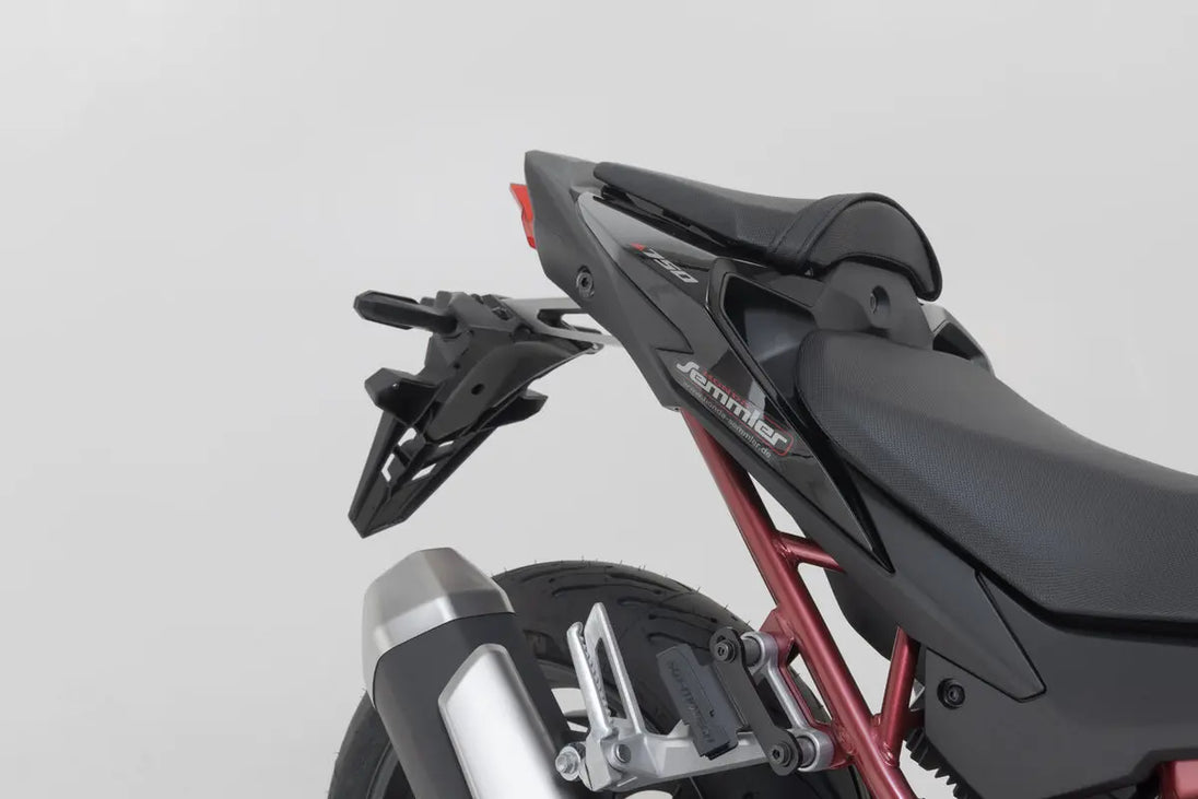 PRO BLAZE H SADDLEBAG SET ΓΙΑ HONDA CB 750 ABS '23–'24 | SW-MOTECH-BC.HTA.01.740.36900