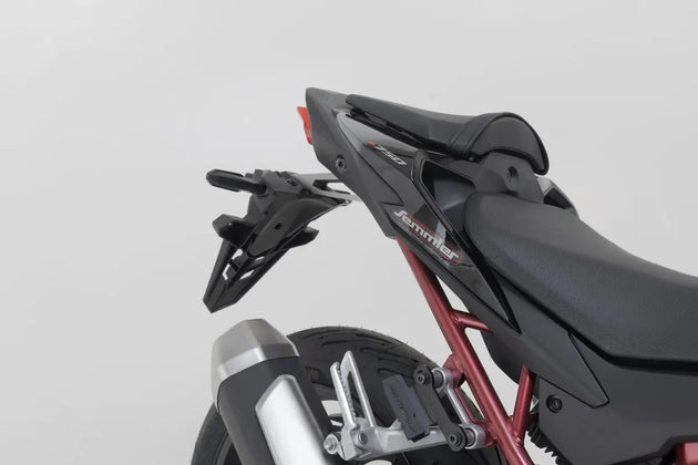 PRO BLAZE H SADDLEBAG SET ΓΙΑ HONDA CB 750 ABS '23–'24 | SW-MOTECH-BC.HTA.01.740.36900