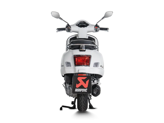 MUFFLER SS/CF BLK VESPA GTS 310 ΓΙΑ VESPA GTS 310 HPE ABS '25–'26 | AKRAPOVIC-S-VE3SO12-HWSSBL/1