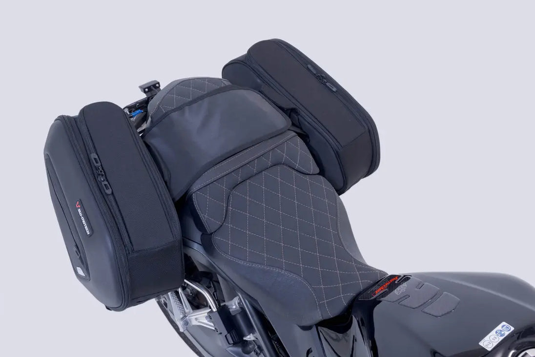 PRO BLAZE H SADDLEBAG SET ΓΙΑ HONDA CB '19–'26 | SW-MOTECH-BC.HTA.01.740.36500