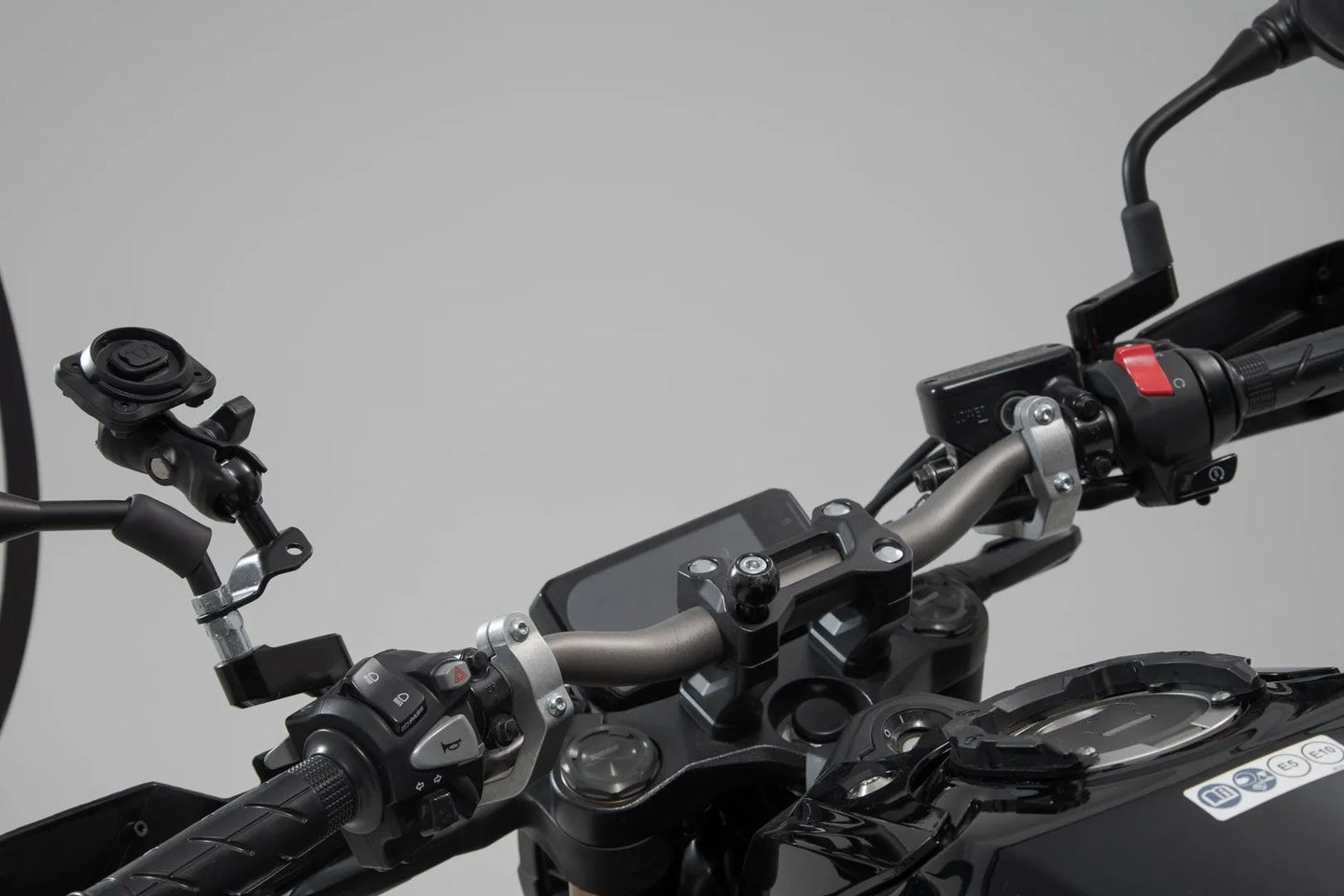 UNIVERSAL X-GRIP KIT SMAR | SW-MOTECH-GPS.00.308.35300