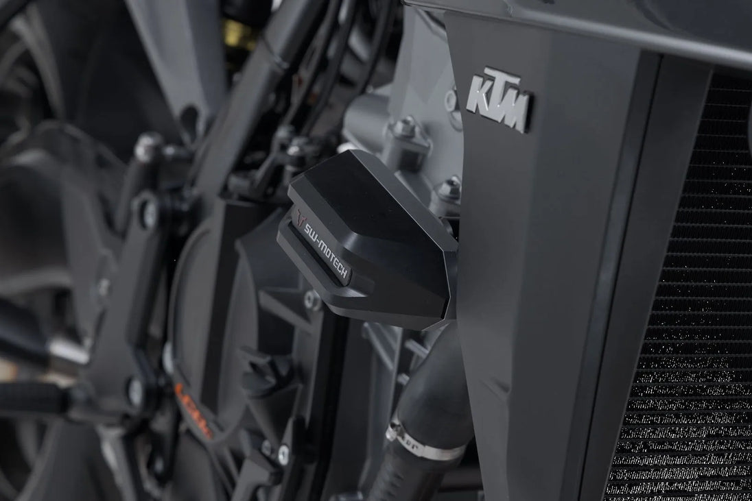 FRAME SLIDER SET KTM 990 DUKE ΓΙΑ KTM DUKE 990 ABS '24 | SW-MOTECH-STP.04.590.10000/B