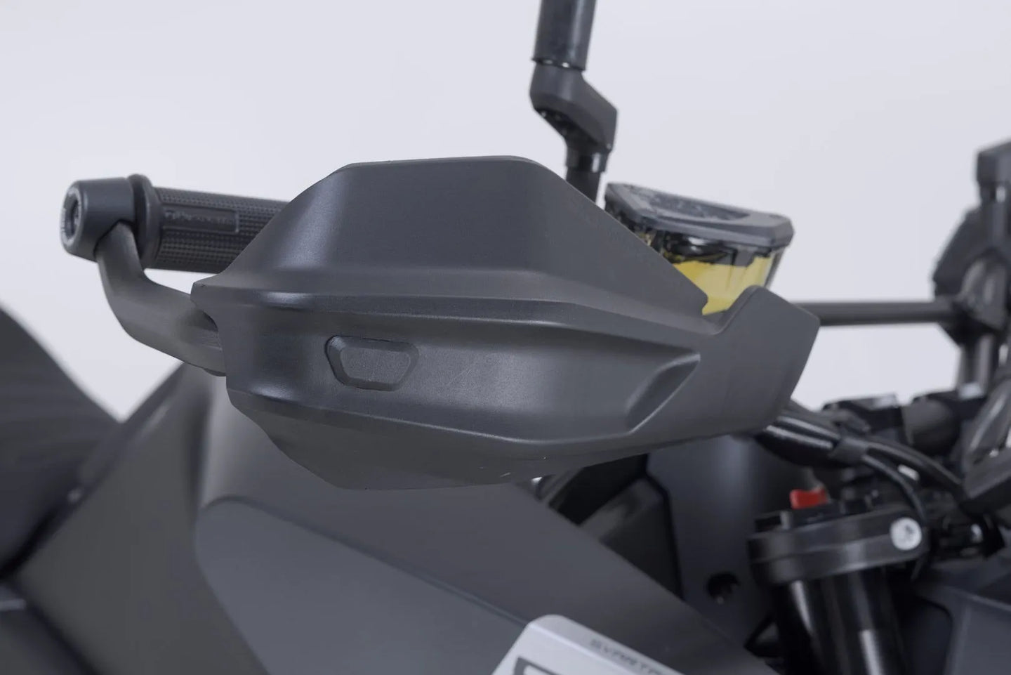 HANDGUARD KIT ADVENTURE SVARTPILEN 801 ΓΙΑ HUSQVARNA SVARTPILEN 801 ABS '24 | SW-MOTECH-HDG.00.220.38900/B