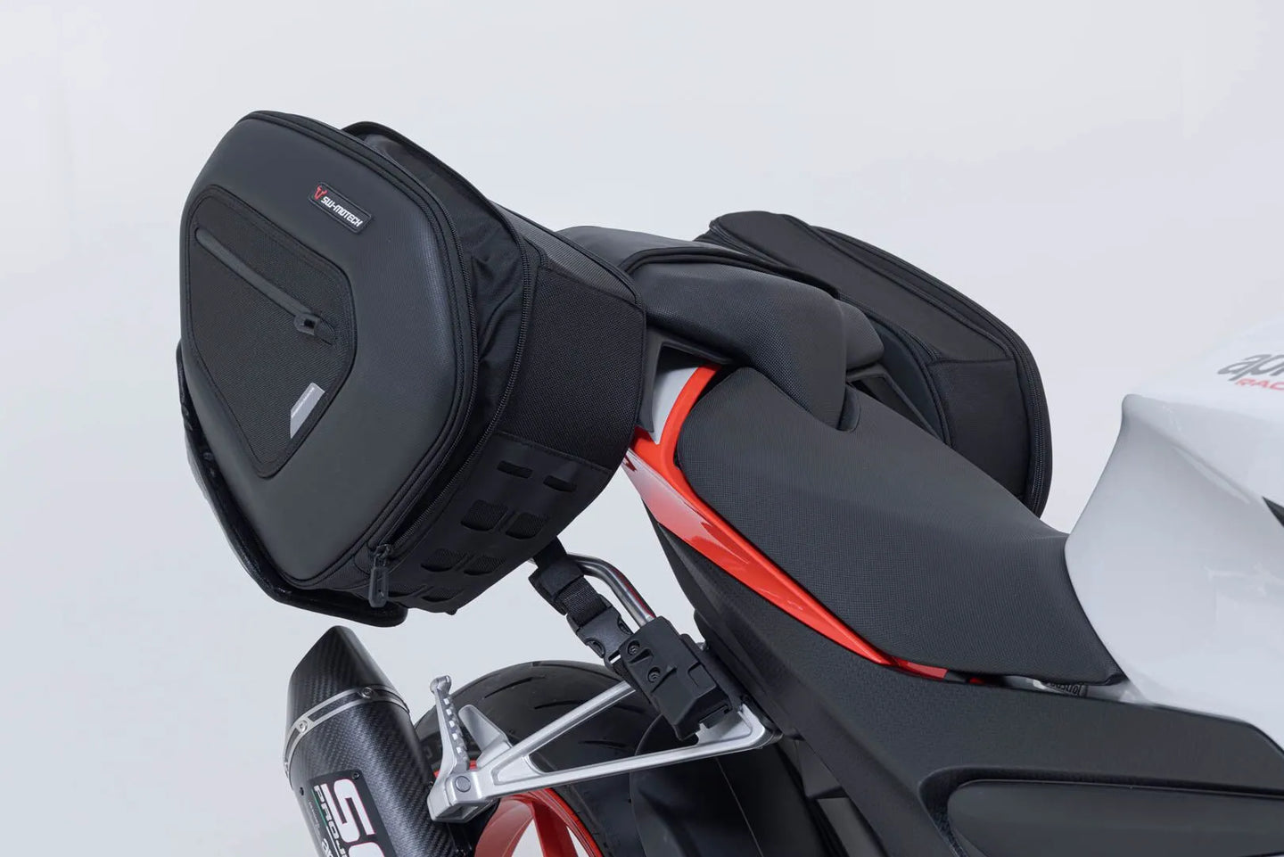 PRO BLAZE H SADDLEBAG SET ΓΙΑ APRILIA RS 660 ABS '23–'24 | SW-MOTECH-BC.HTA.13.740.39000
