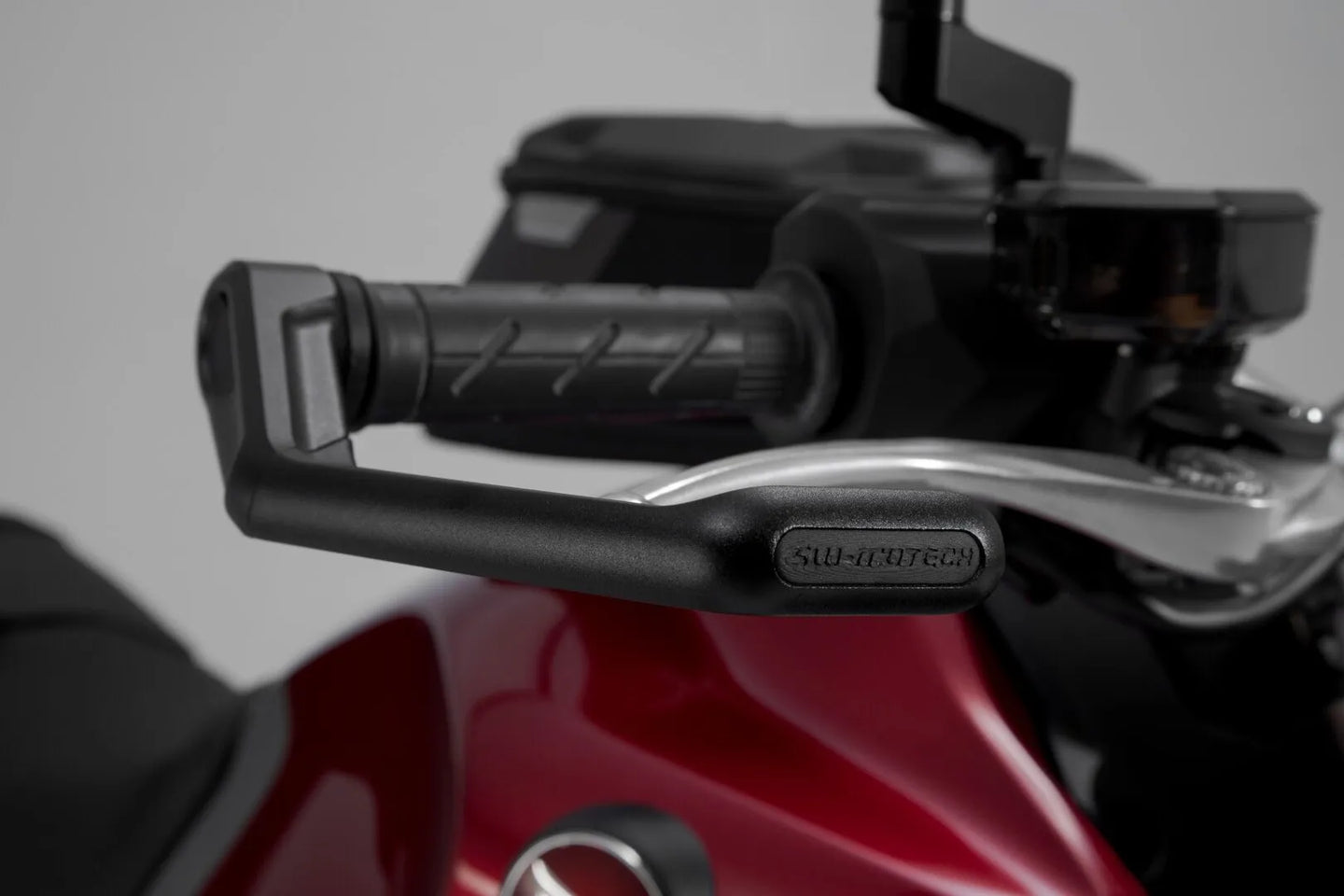 LEVER GUARDS ΓΙΑ HONDA CB 1000 R ABS / CB 1000 R+ ABS '18–'24 | SW-MOTECH-LVG.01.903.10000/B