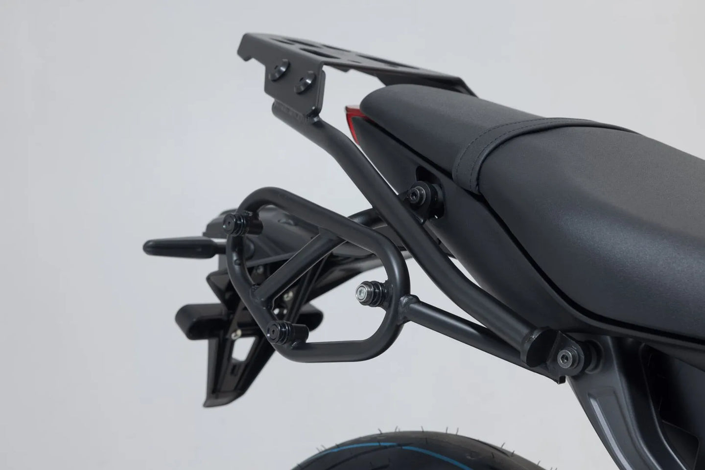 SLC CARRIER RIGHT | SW-MOTECH-HTA.06.851.11000