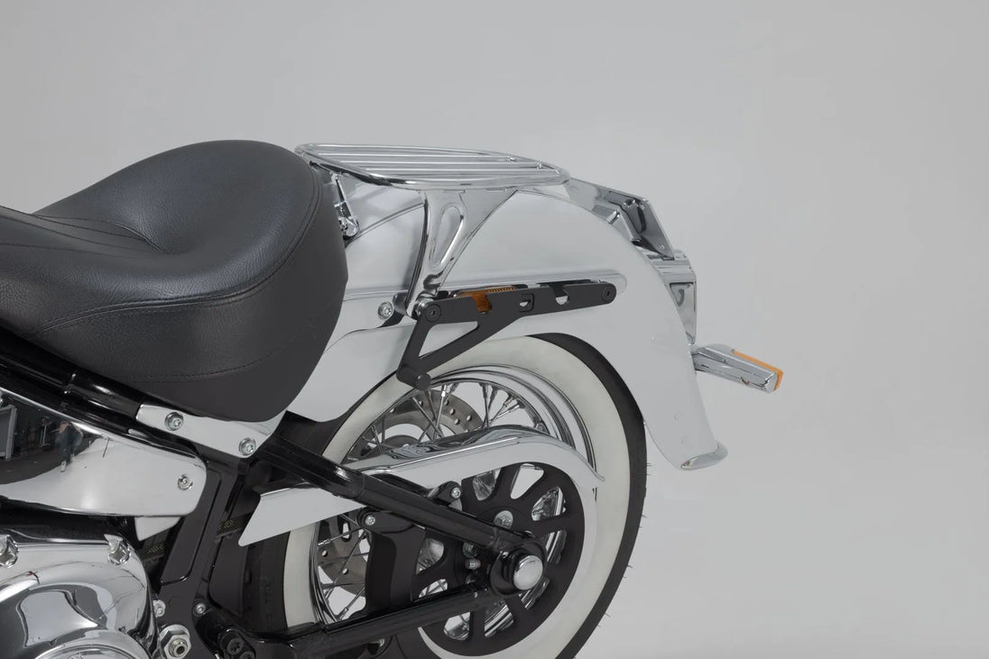 SLH SIDE CARRIER LH1 LEFT ΓΙΑ Harley Davidson FLDE 1750 ABS '18–'20 | SW-MOTECH-HTA.18.682.11600