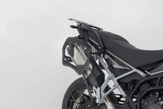 PRO SIDE CARRIER ΓΙΑ TRIUMPH TIGER 900 ABS / TIGER 900 GT ABS '23–'24 | SW-MOTECH-KFT.11.608.30000/B