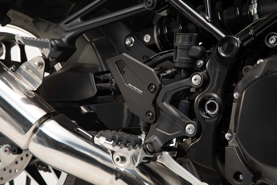 HEEL GUARD ΓΙΑ KAWASAKI Z 900 RS ABS '18–'24 | SW-MOTECH-SCT.08.891.10100/B