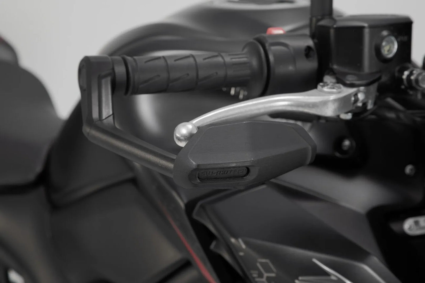 LEVER GUARDS WIND PROTEC | SW-MOTECH-LVG.08.868.11001/B