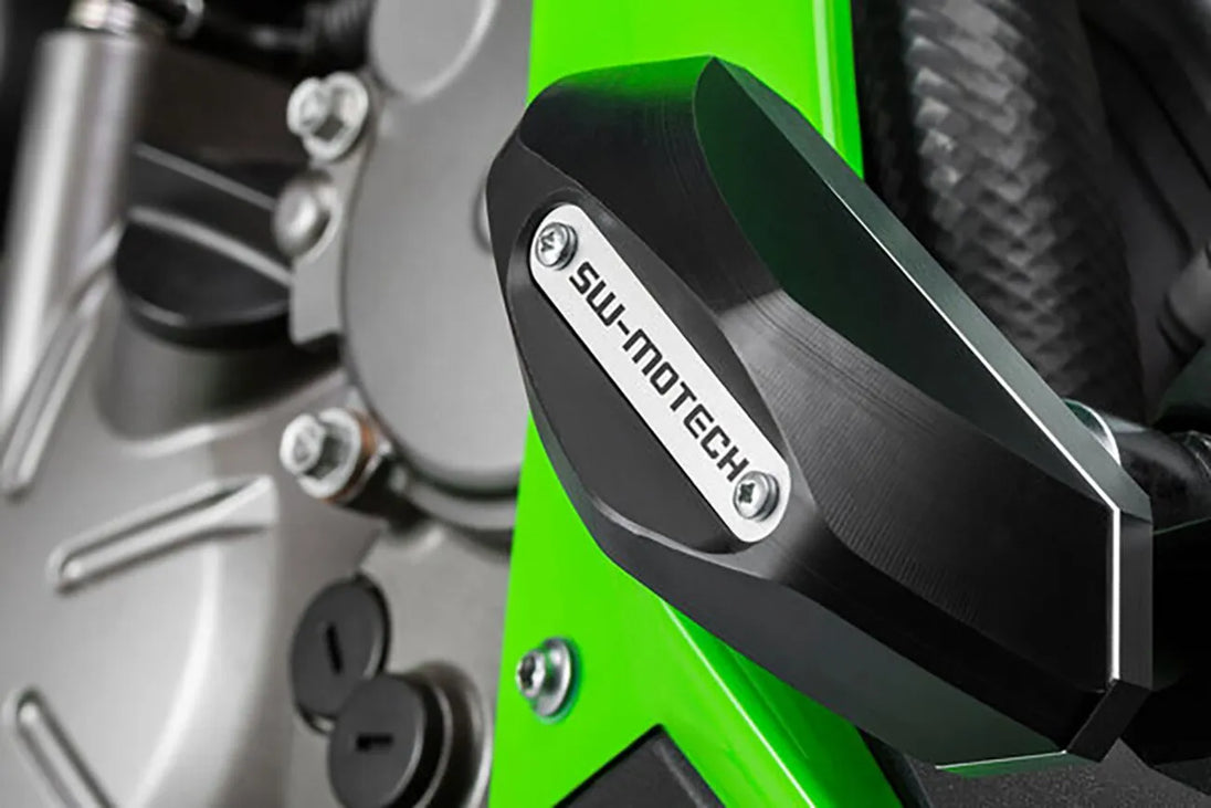 SLIDER SET ΓΙΑ KAWASAKI ZX-6 R 636 / ZX-6 R 636 ABS '13–'23 | SW-MOTECH-STP.08.590.11100/B