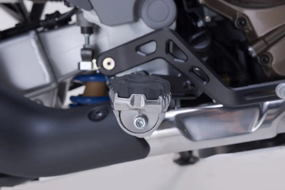 EVO FOOTREST KIT ΓΙΑ HONDA CRF 1000 L ABS / CRF 1100 L ABS '18–'26 | SW-MOTECH-FRS.01.112.10600/B