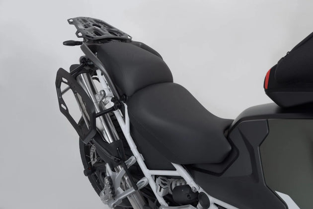 PRO SIDE CARRIER ΓΙΑ TRIUMPH TIGER 1200 ABS / TIGER 1200 GT ABS '22–'24 | SW-MOTECH-KFT.11.905.30100/B
