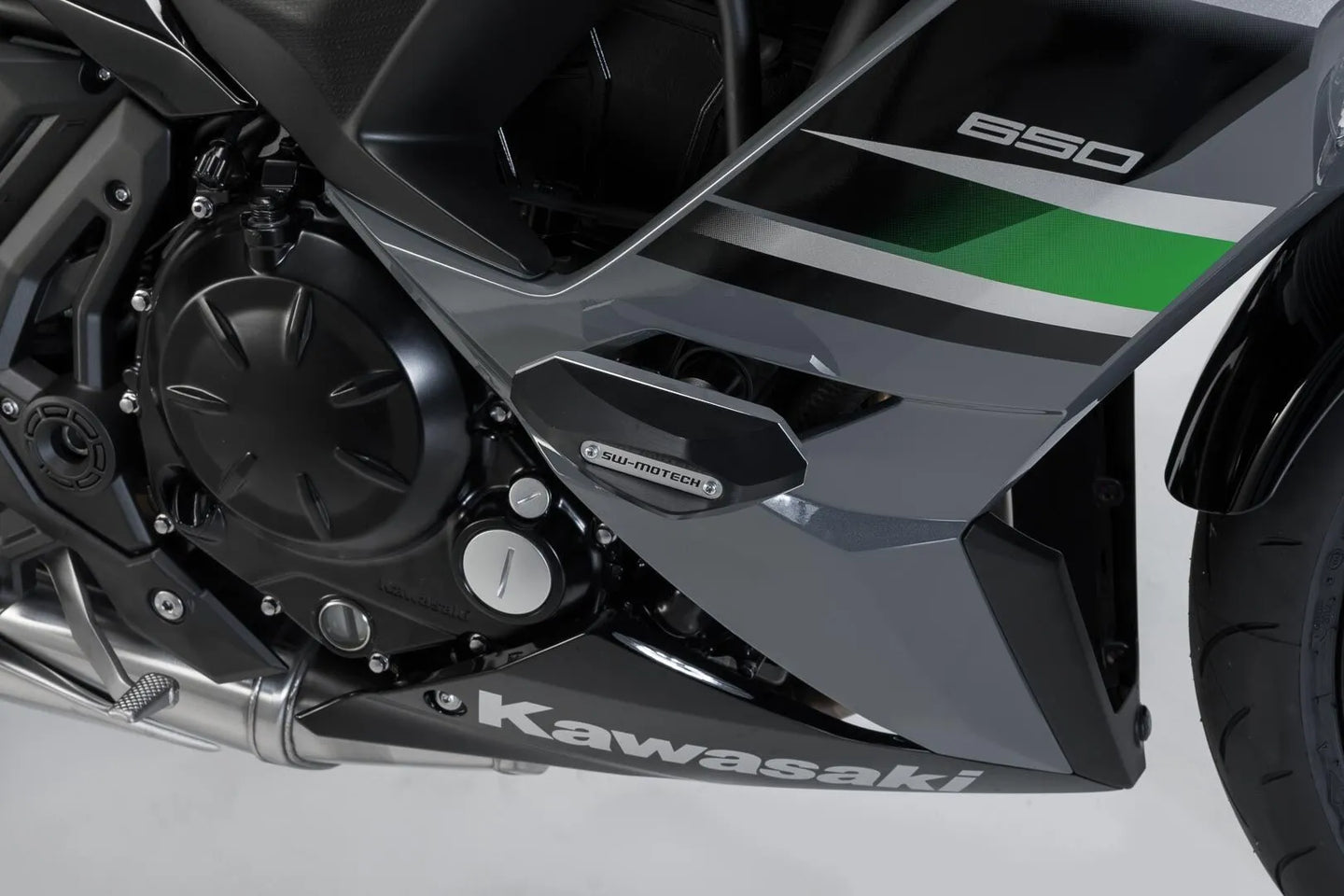 FRAME SLIDER KIT ΓΙΑ KAWASAKI EX 650 ABS / NINJA 650 / NINJA 650 ABS '16–'26 | SW-MOTECH-STP.08.590.11401/B