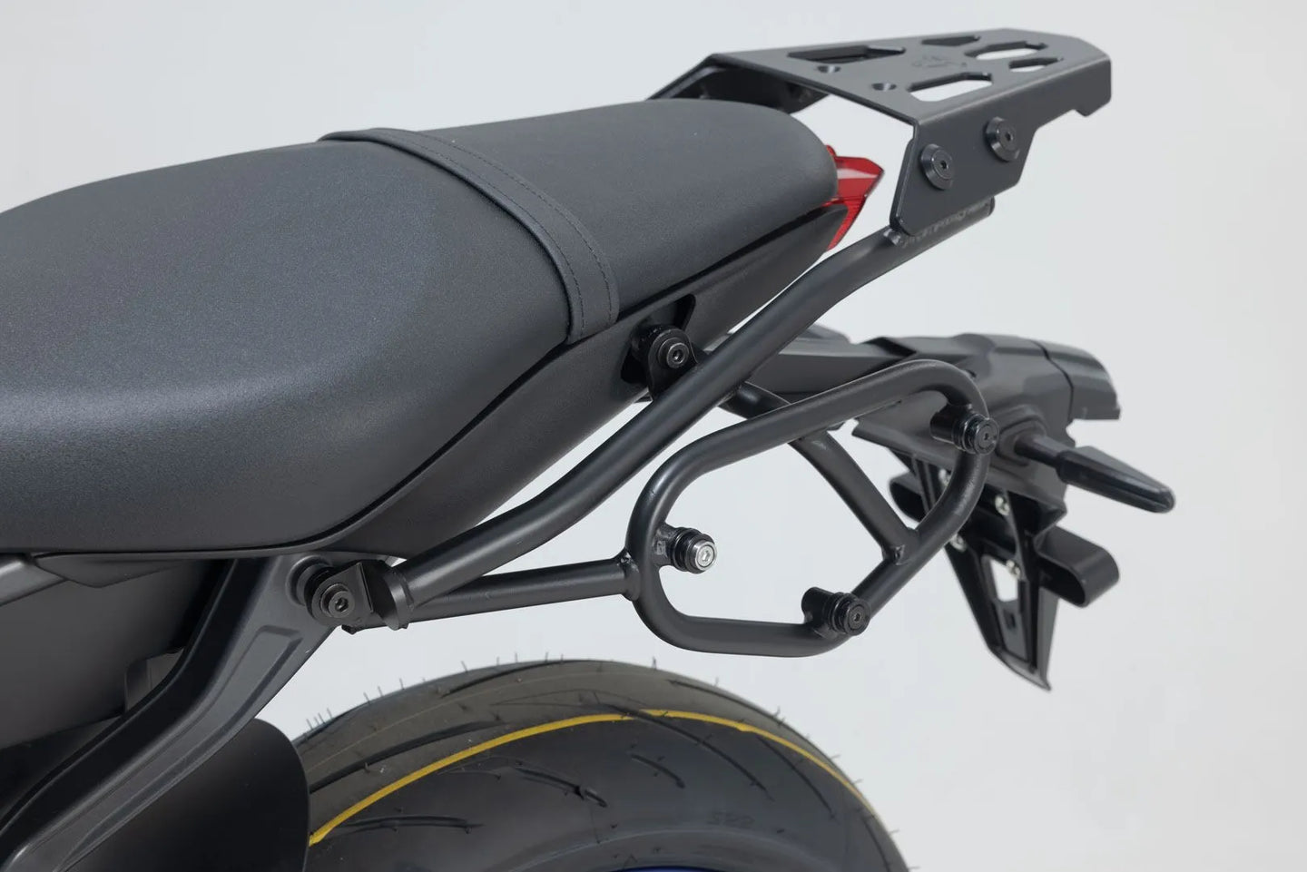 SLC CARRIER LEFT | SW-MOTECH-HTA.06.851.10000
