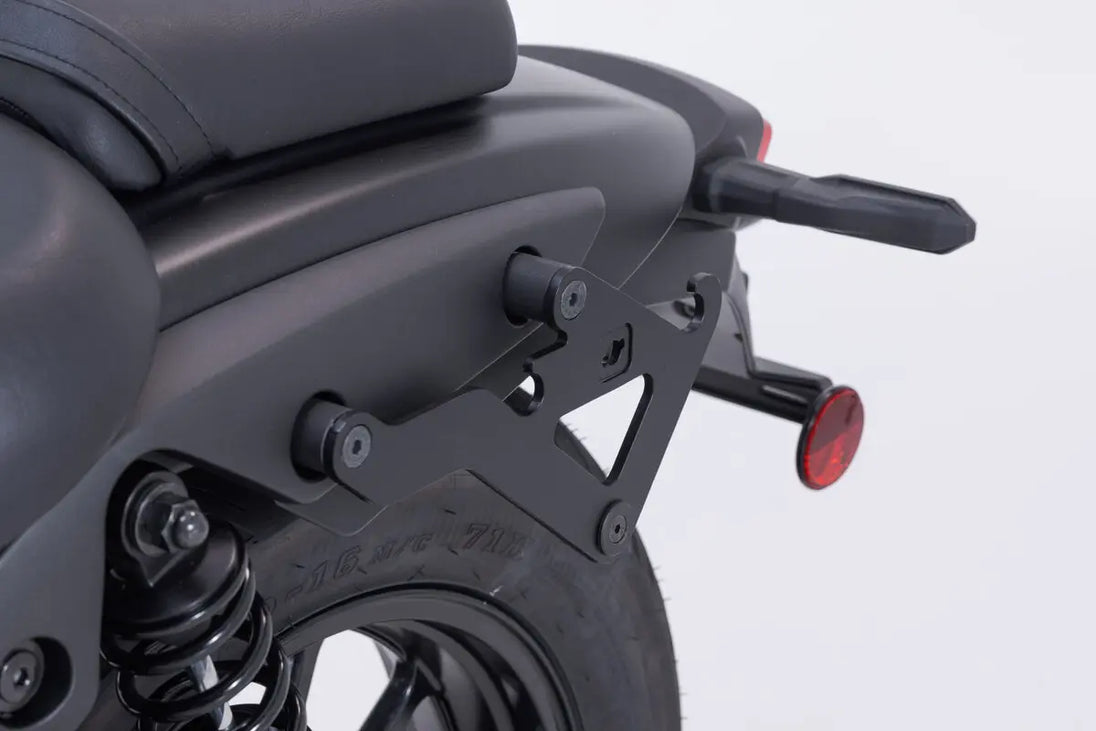 SLH SIDE CARRIER LH1 LEFT ΓΙΑ KAWASAKI ELIMINATOR 500 ABS / ELIMINATOR 500 SE ABS '24–'25 | SW-MOTECH-HTA.08.604.18000