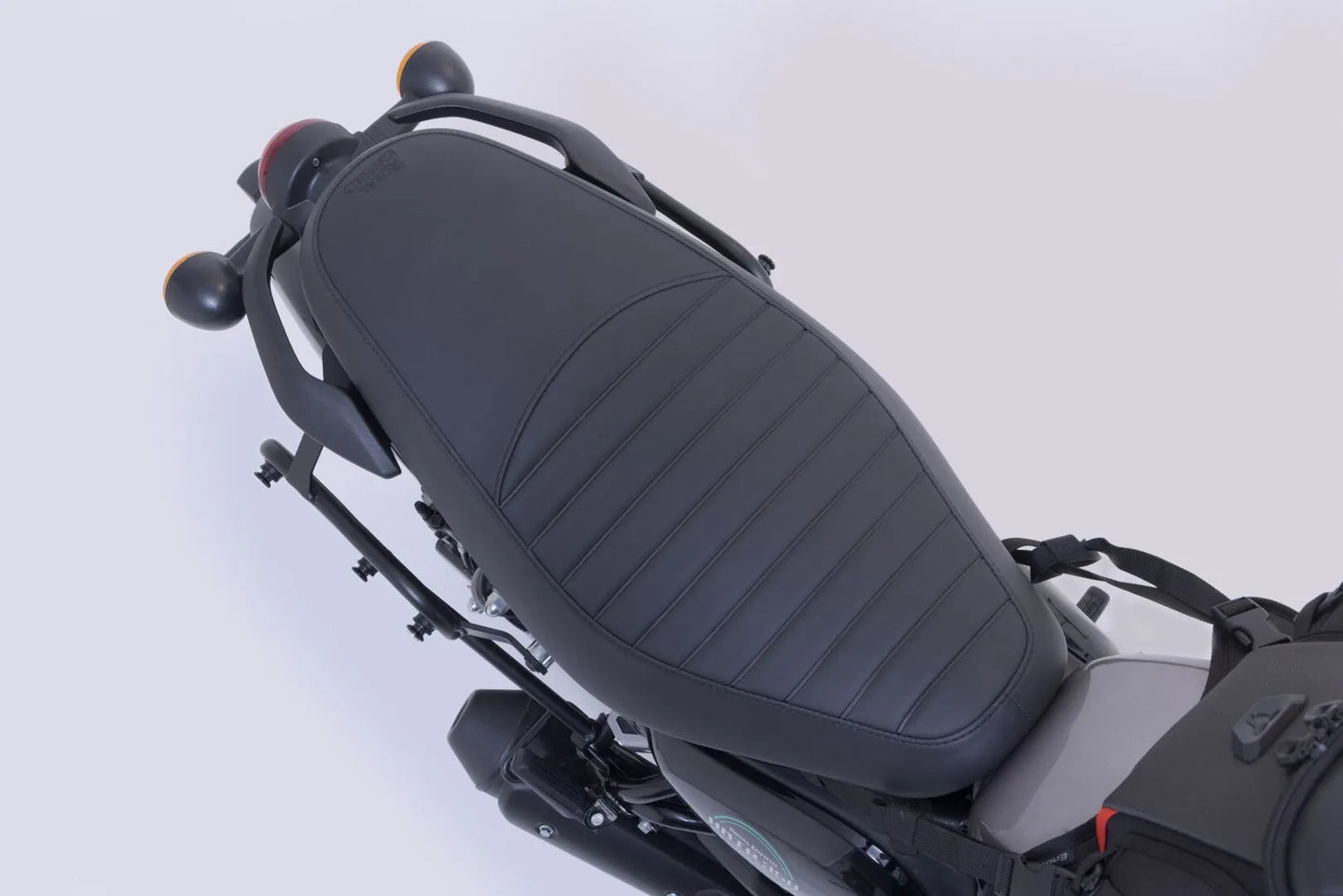 SLC CARRIER RIGHT | SW-MOTECH-HTA.41.092.11000