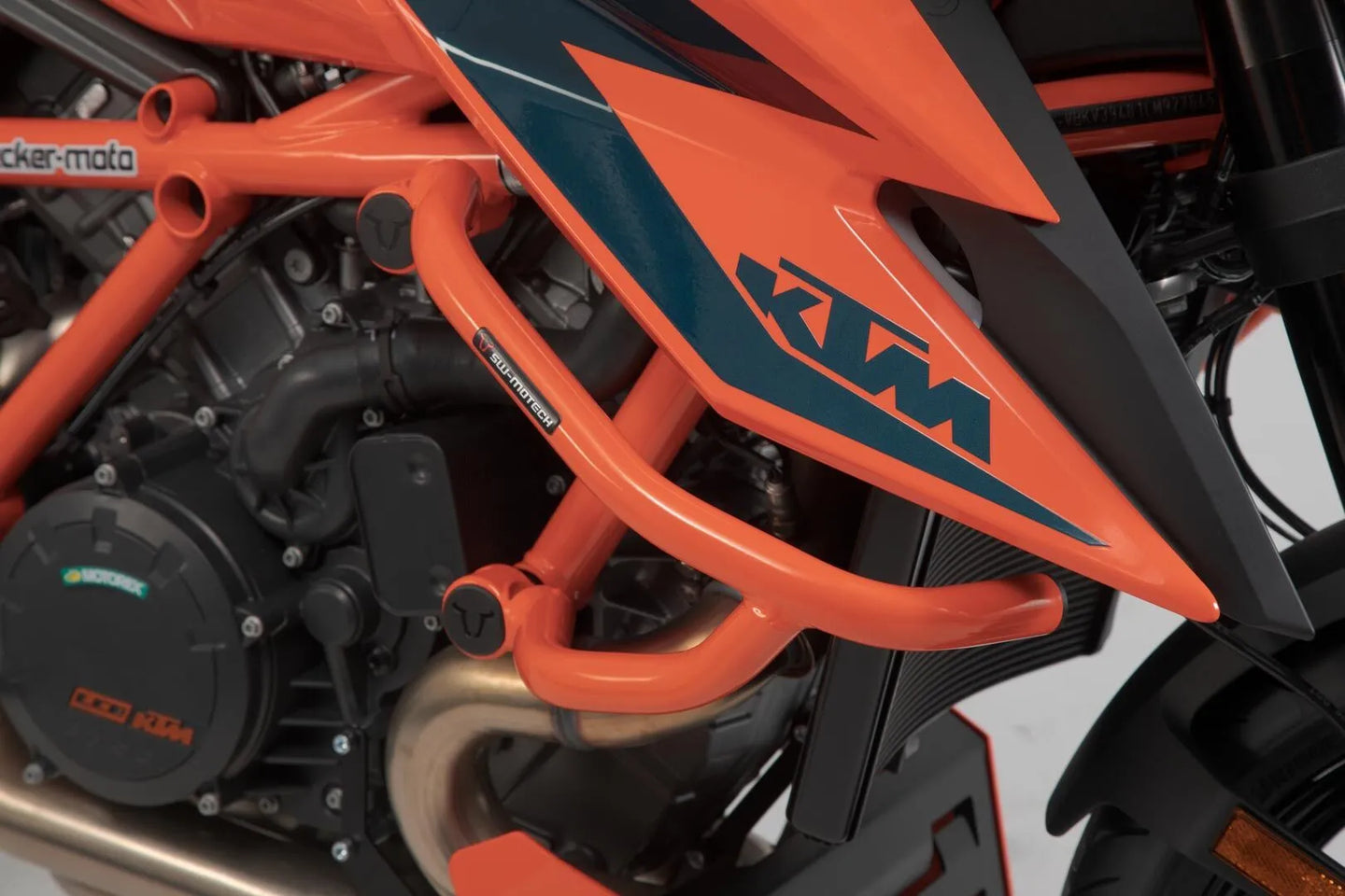 CRASH BAR KTM SUPERDUKE ΓΙΑ KTM SUPER DUKE 1290 R ABS '19–'24 | SW-MOTECH-SBL.04.915.10000/EB