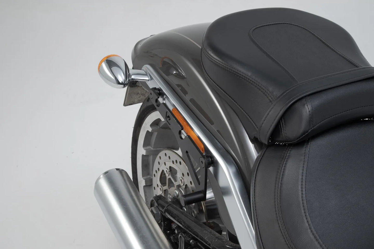 SLH SIDE CARRIER R ΓΙΑ Harley Davidson '17–'24 | SW-MOTECH-HTA.18.682.10600